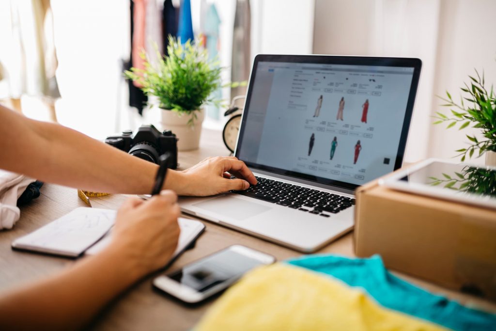 Best Ecommerce Website Builder for Small Business